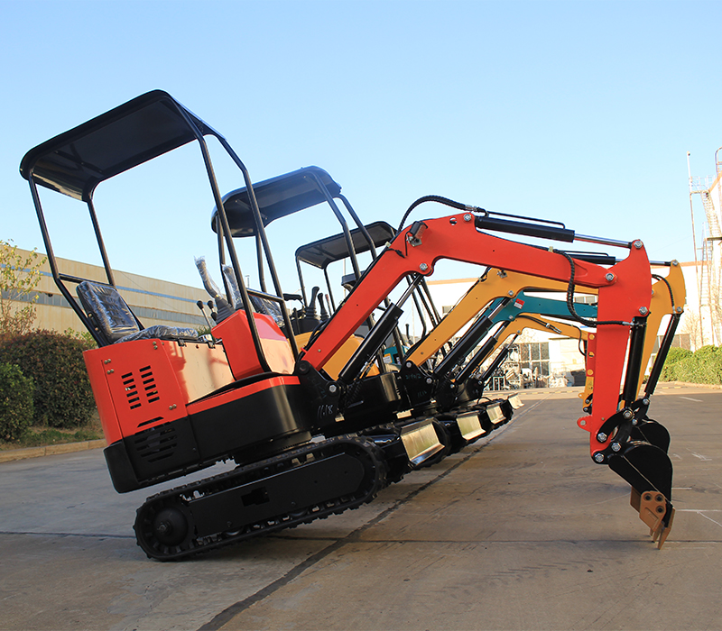 小型挖掘機(jī)如何在高溫下安全使用
